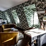 Providence 4*