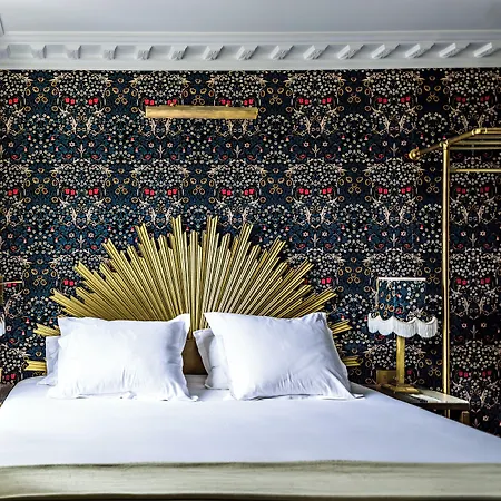Providence 4* باريس