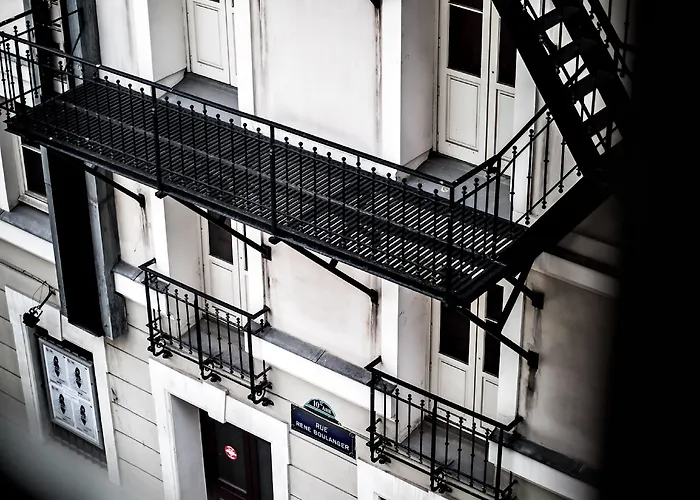 Отель Providence 4*