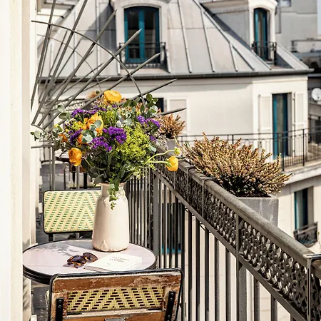 Providence Szálloda