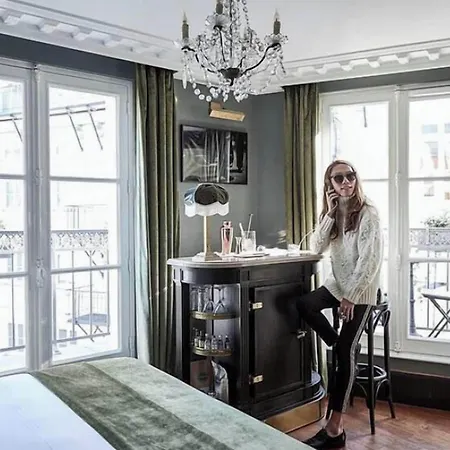 Providence Szálloda